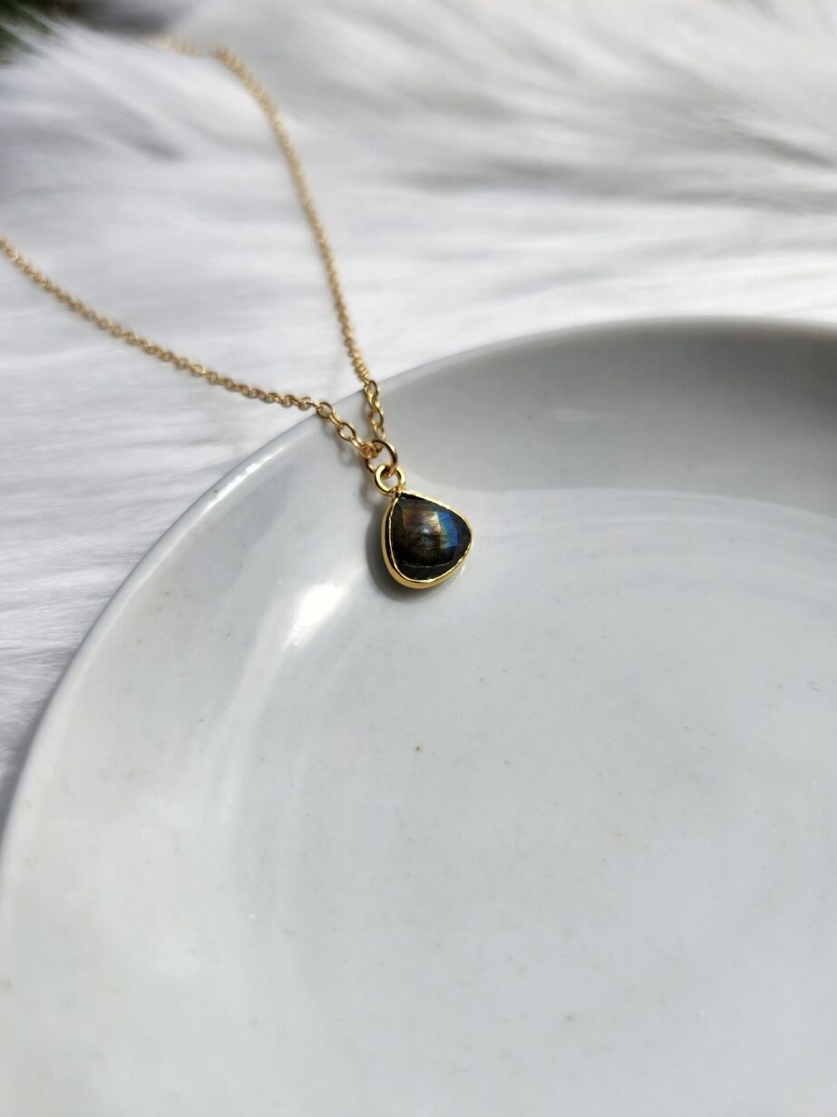 Labradorite Gold Frame Pendant Necklace (Choose Metal)