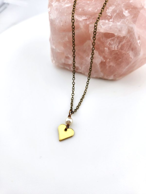 Dainty Heart & Pearl Necklace Brass Metals