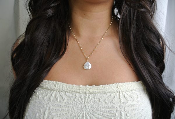 Lily Luster Necklace