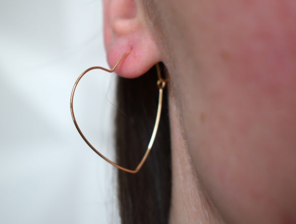 Davina Thin Heart Hoops