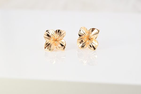 Azalea Studs (2 Sizes)